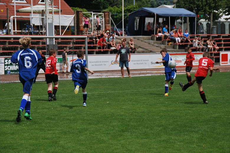780x520Kinder u.Jugendsportspiele Neustadt-Sa. 1.07 (40).JPG